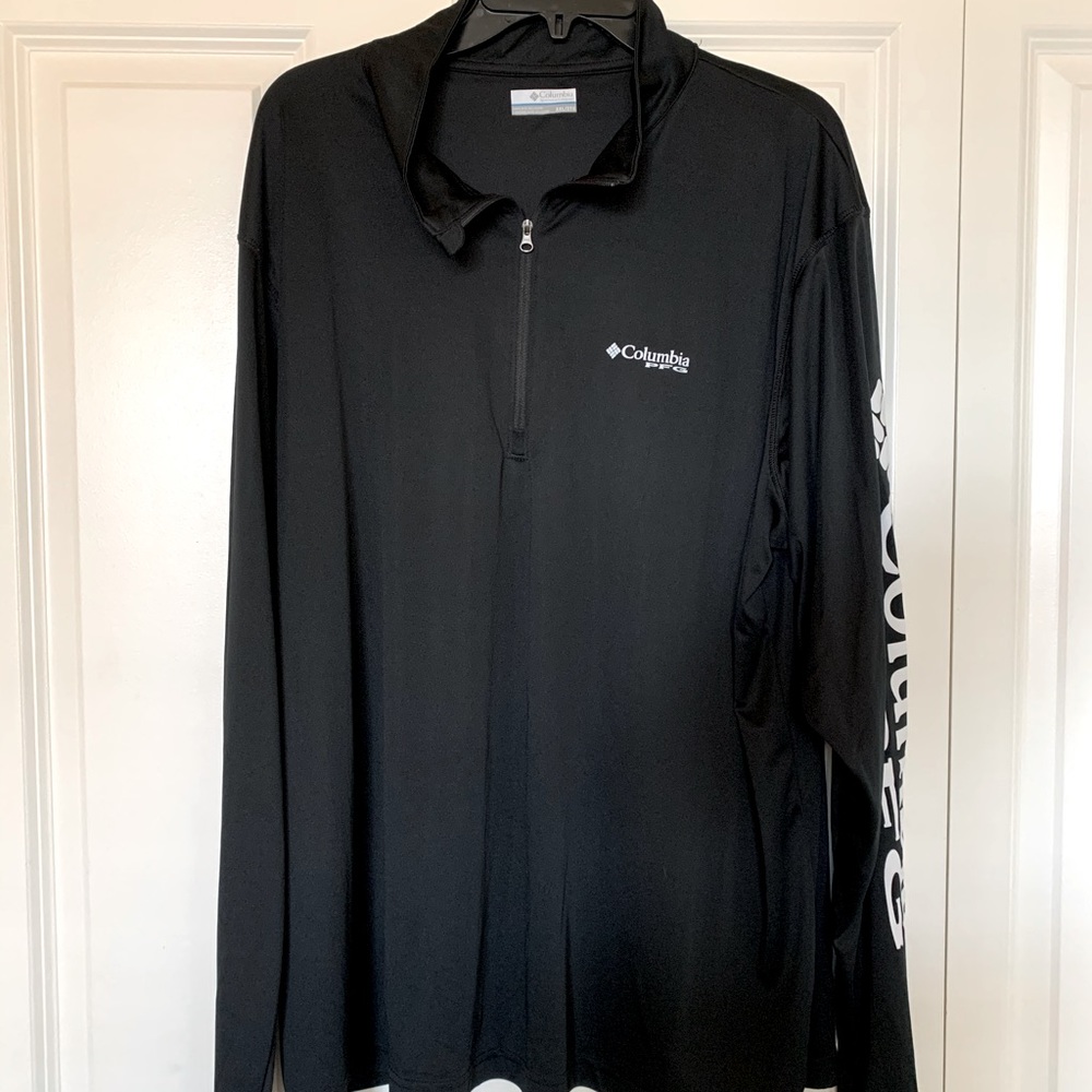 Men pullover shirt
